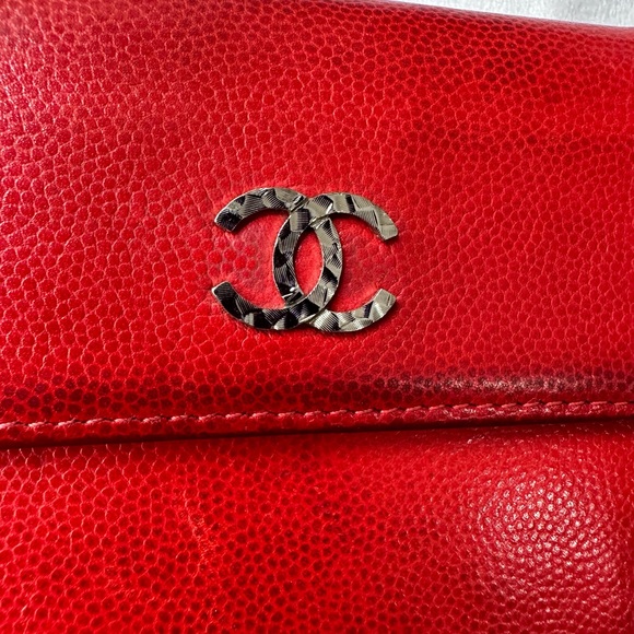 Chanel Authentic Wallet Red Caviar - Picture 4 of 16